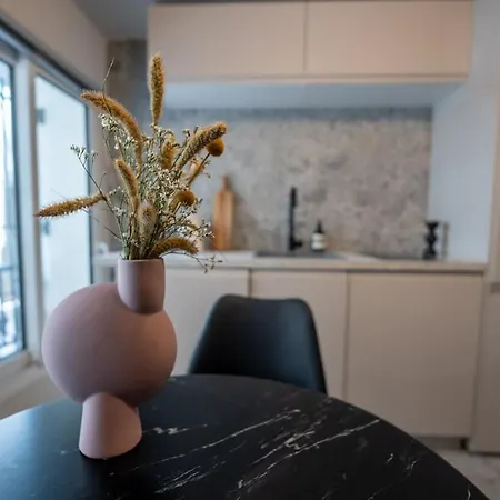 Appartamento Cosy In Montorgeuil Parigi